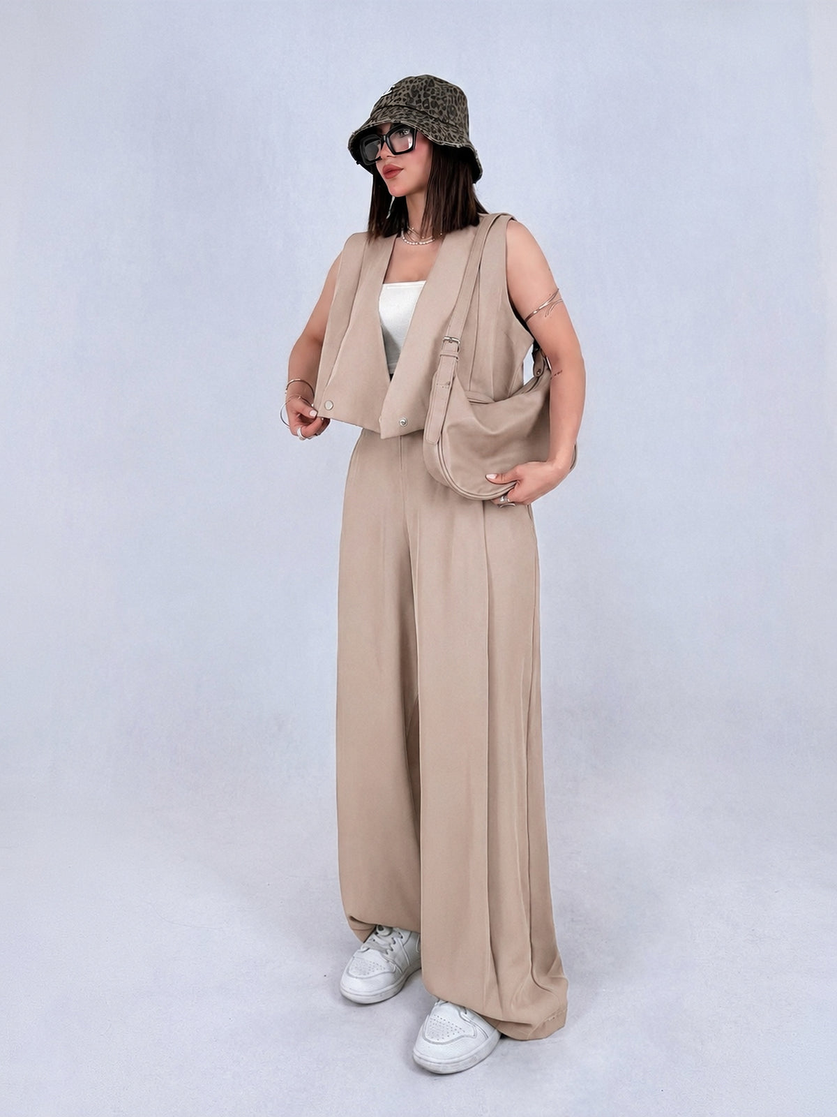 Orina suit